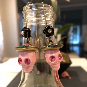 Betsey Johnson pink cowgirl skull earrings